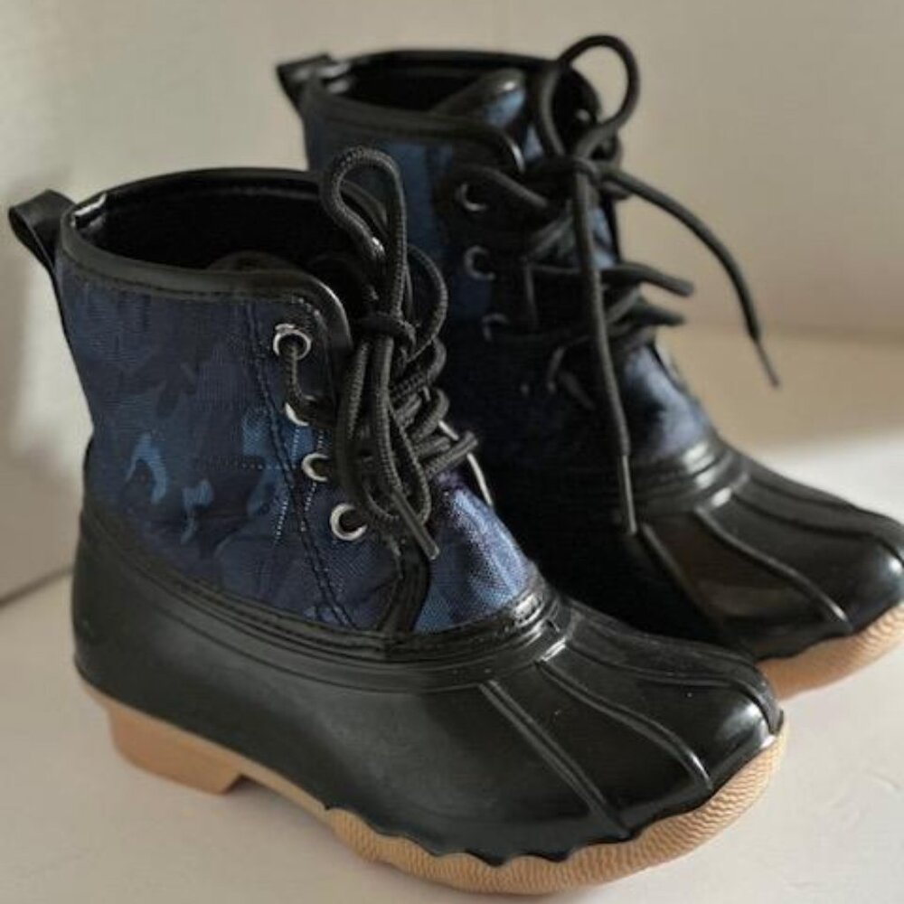Epicstep Navy Blue Camo Print Boots Size 8 Child's